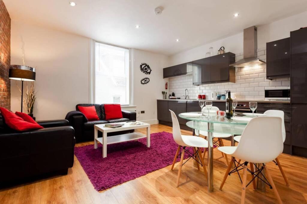 Stylish 2 Bed 2 Bath *Close To Beach And Centre With Parking* Bournemouth Buitenkant foto
